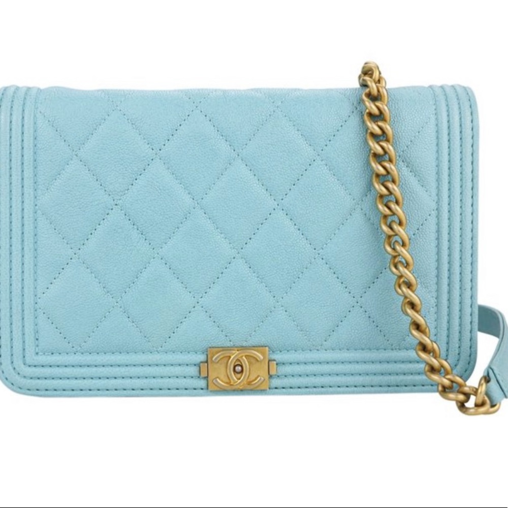 chanel boy hand bag handbag wallet on a chain WOC unicorn tiffany light blue EUC